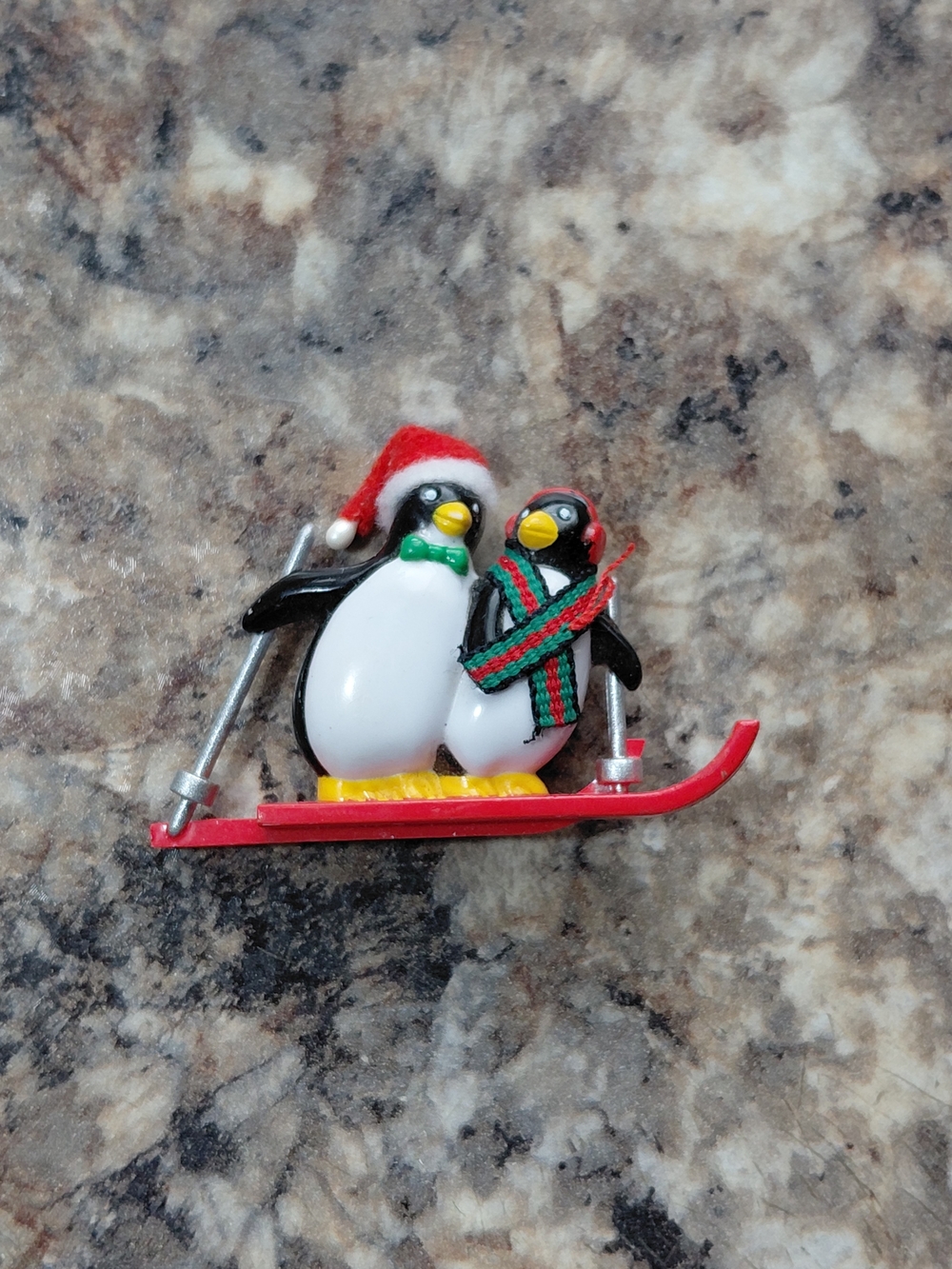 Vintage Avon "Hit the Slopes" Skiing Penguins Christmas Holiday Brooch Pin
